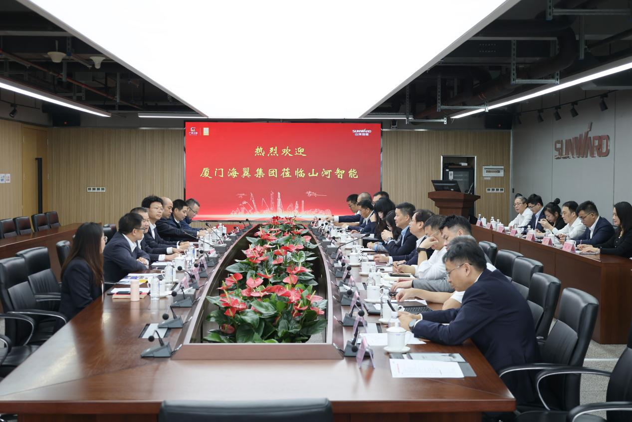 厦门海翼集团总经理金中权到访安博官网体育(中国)有限公司官网
智能