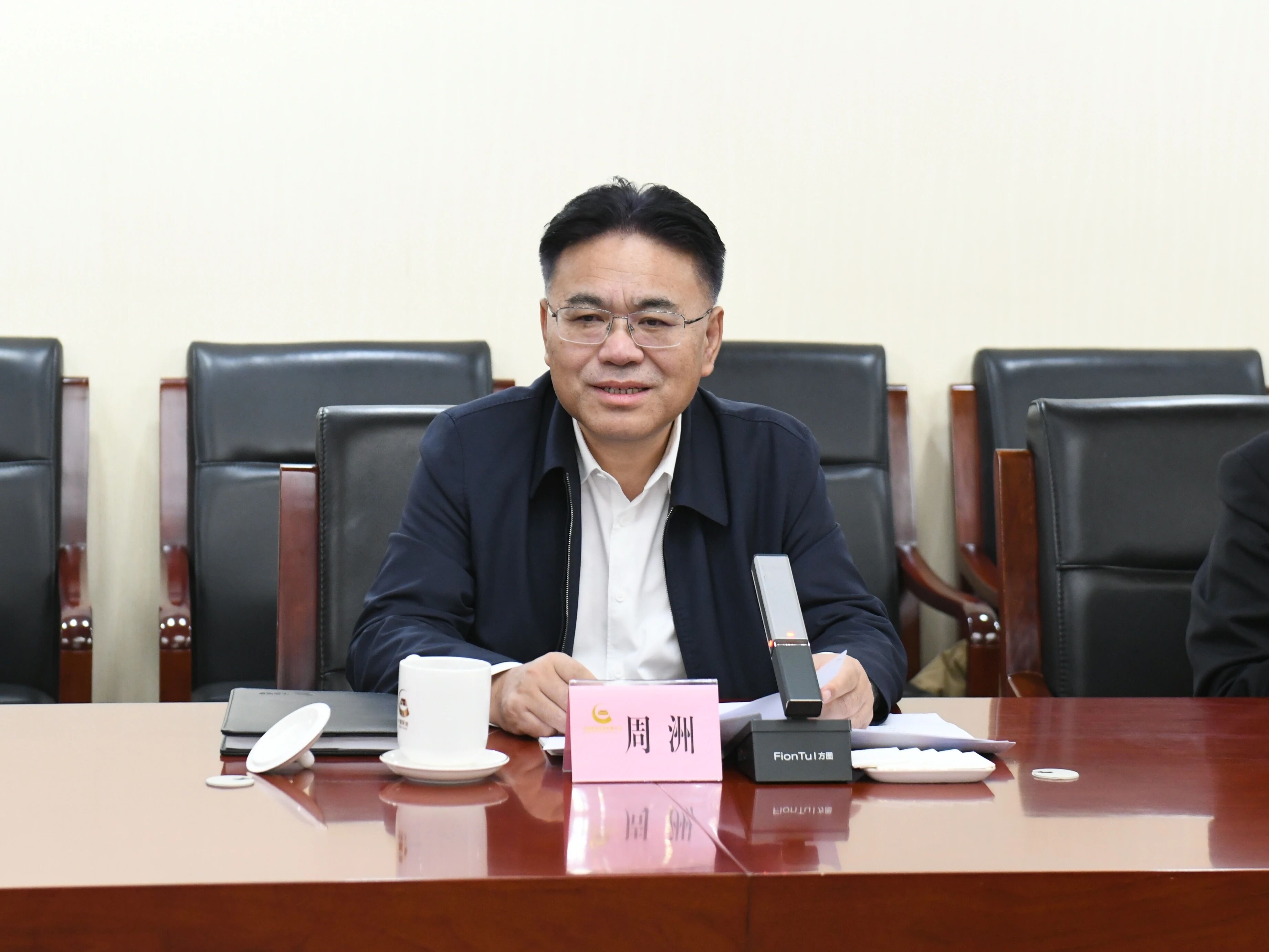 广州工控集团董事长景广军率安博官网体育(中国)有限公司官网
智能团队到中国黄金集团拜访交流