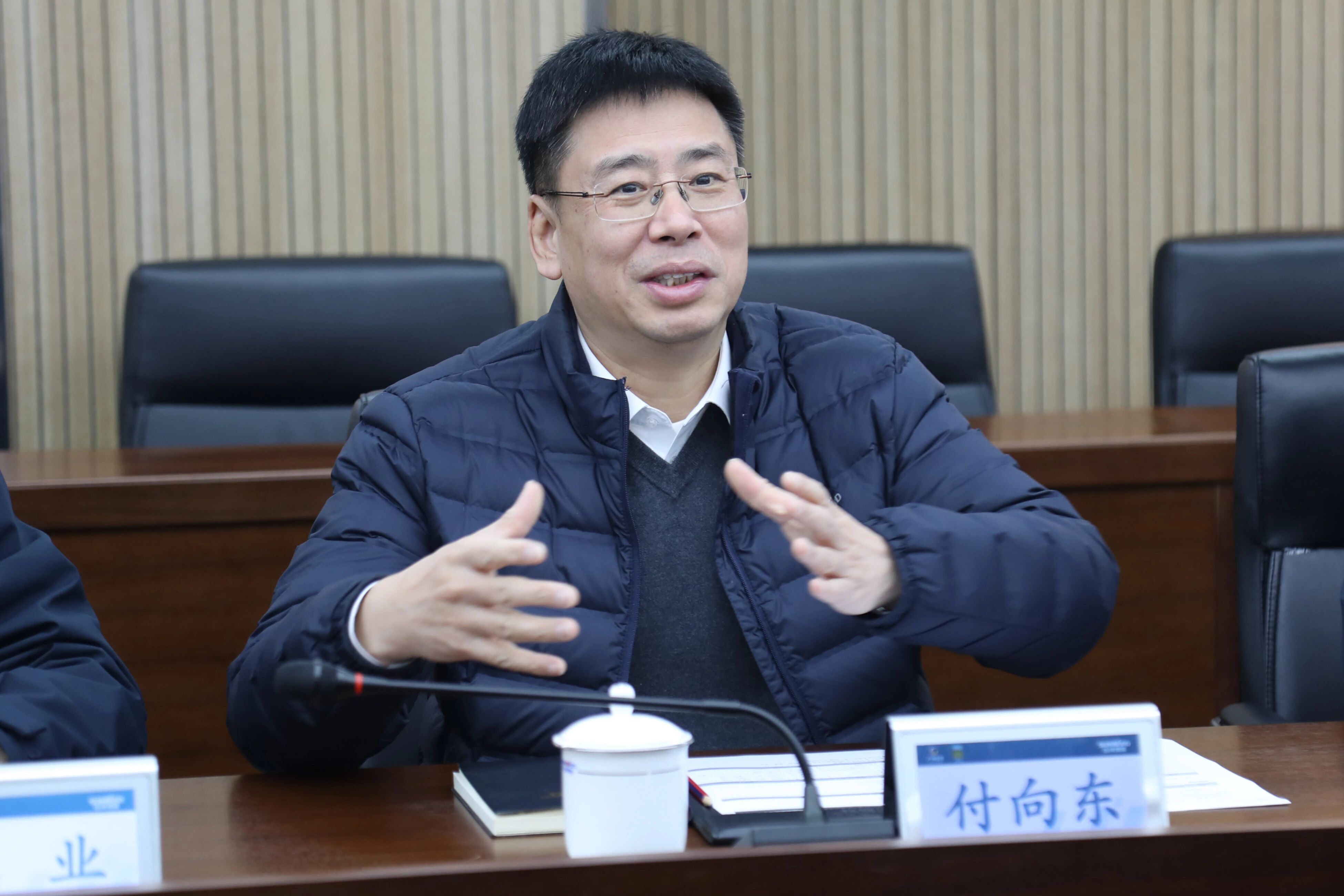 中国出口信用保险公司湖南分公司负责人蔡旺到访安博官网体育(中国)有限公司官网
智能