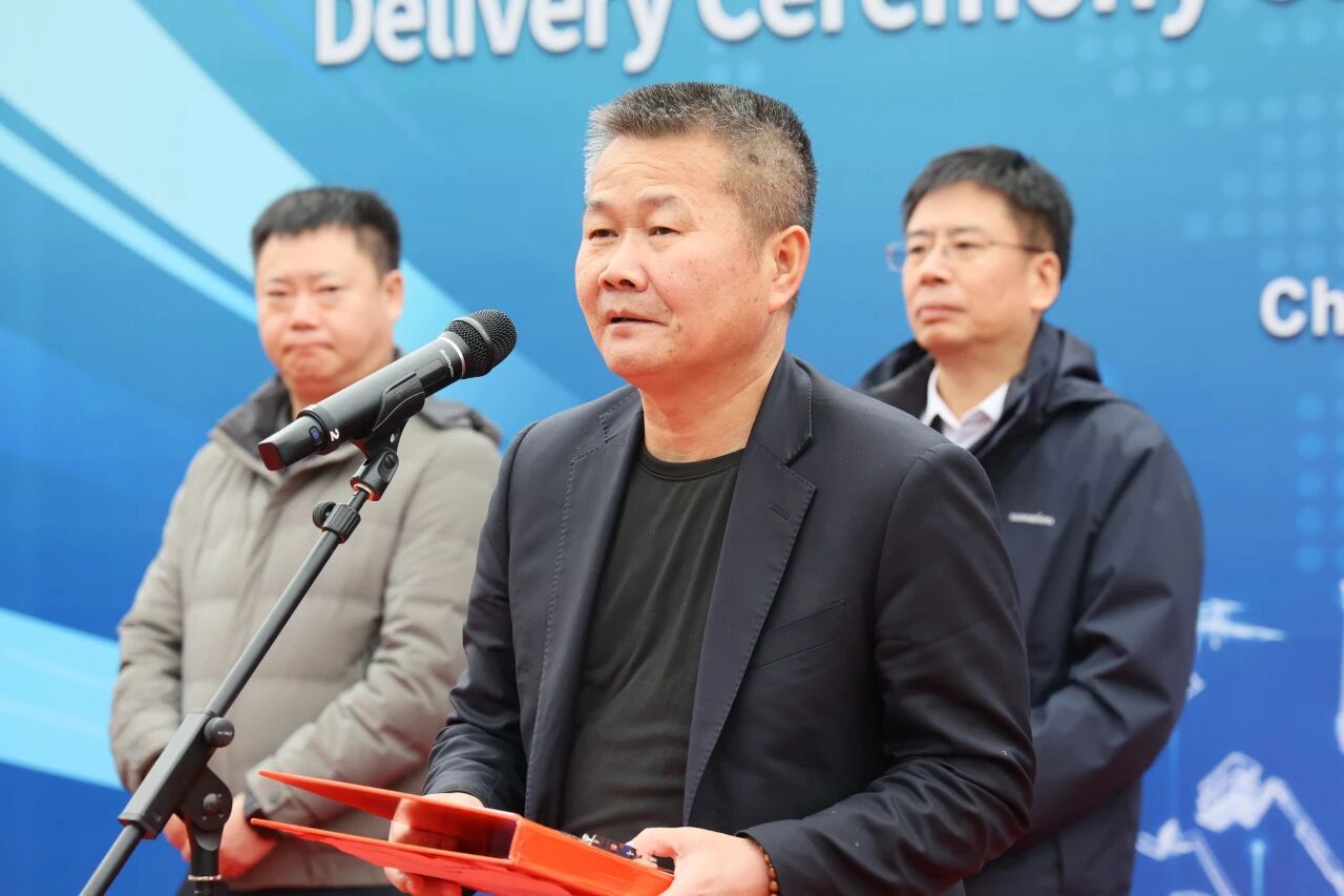 安博官网体育(中国)有限公司官网
智能SWE700FE电动挖掘机成功交付，助力打造绿色智慧矿山