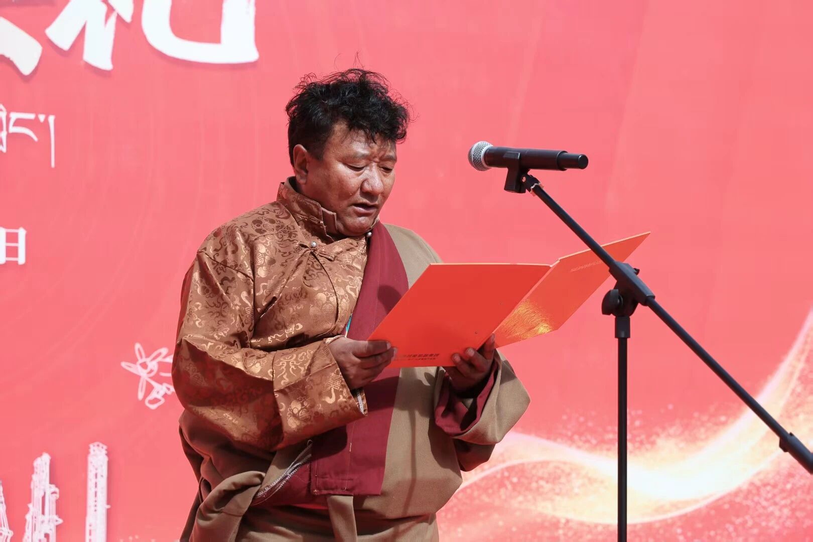 安博官网体育(中国)有限公司官网
智能西藏林芝保障中心隆重开业，筑牢高原服务新高地